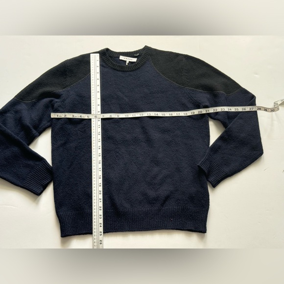 FRAME Wool Crewneck Sweater in Navy Multi size M - Picture 12 of 13